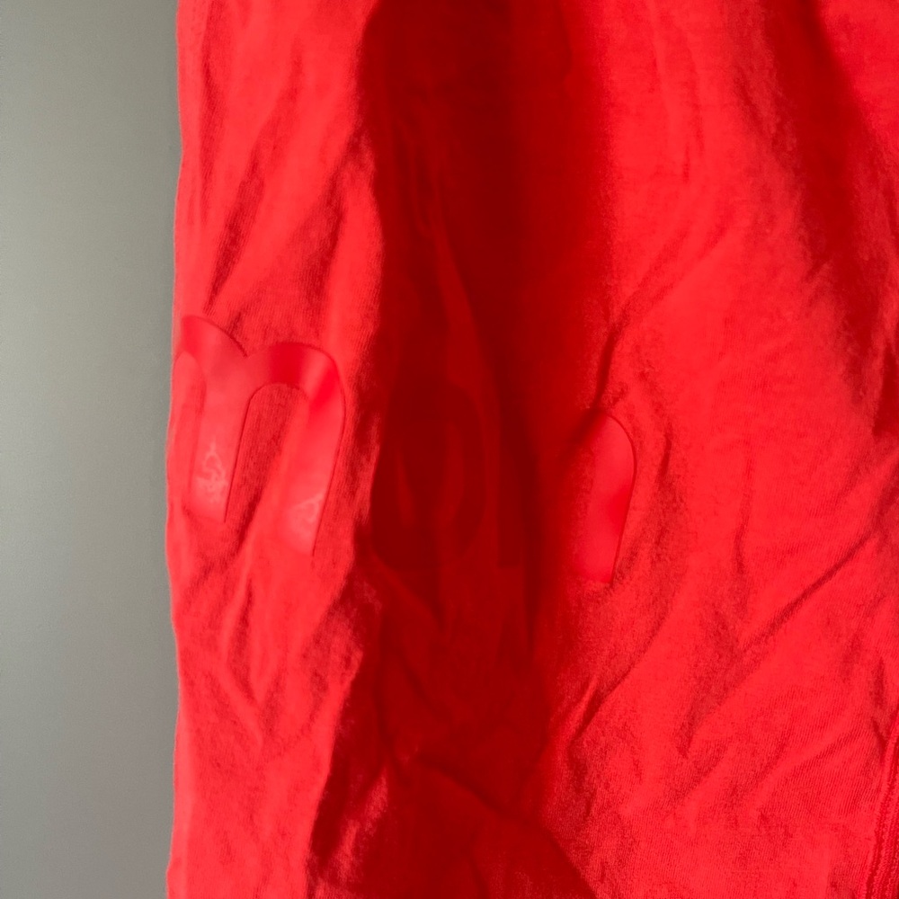 Lululemon Athletica Vibrant Red Muscle Tank - Picture 4 of 5